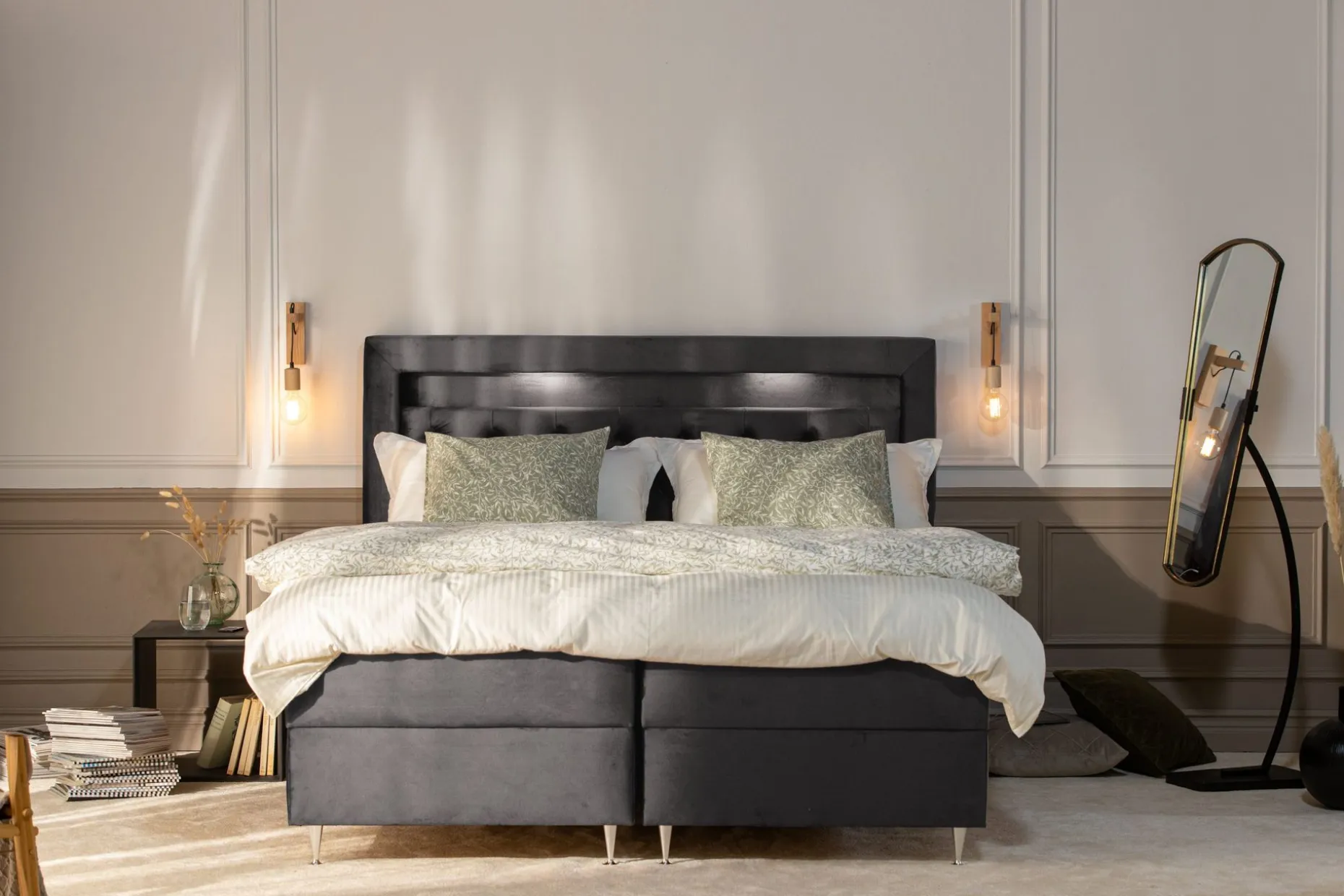 Alessia Komplett Sengpakke med Oppbevaring LED-belysning 180x200 cm