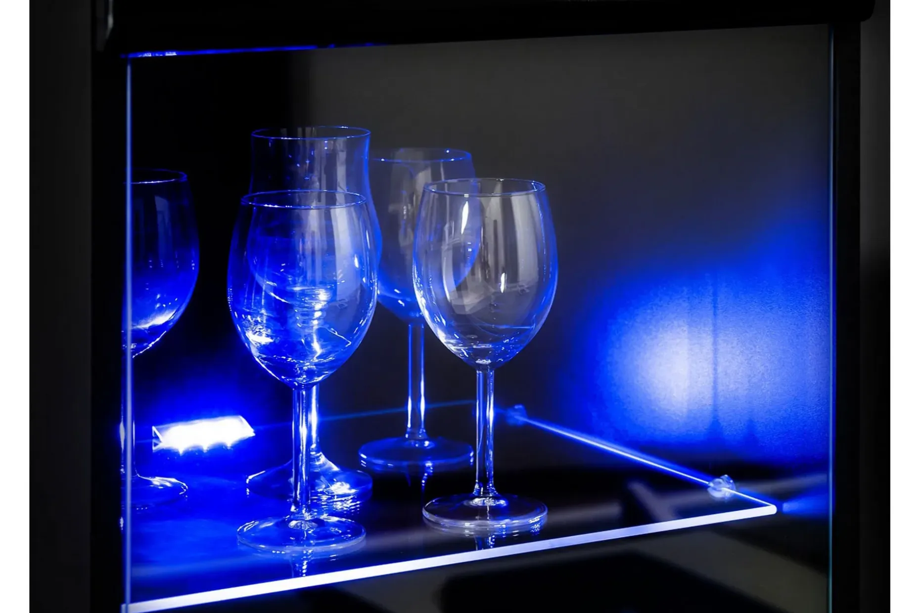 Apryl Modern TV mediamøbel med vitrineskap og LED-belysning