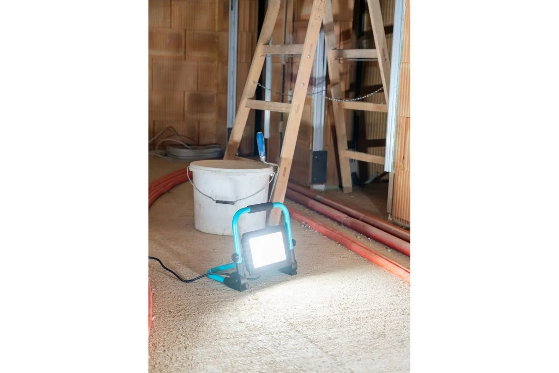 Arbeidsbelysning Eglo LED-gulvstrålekaster 52W