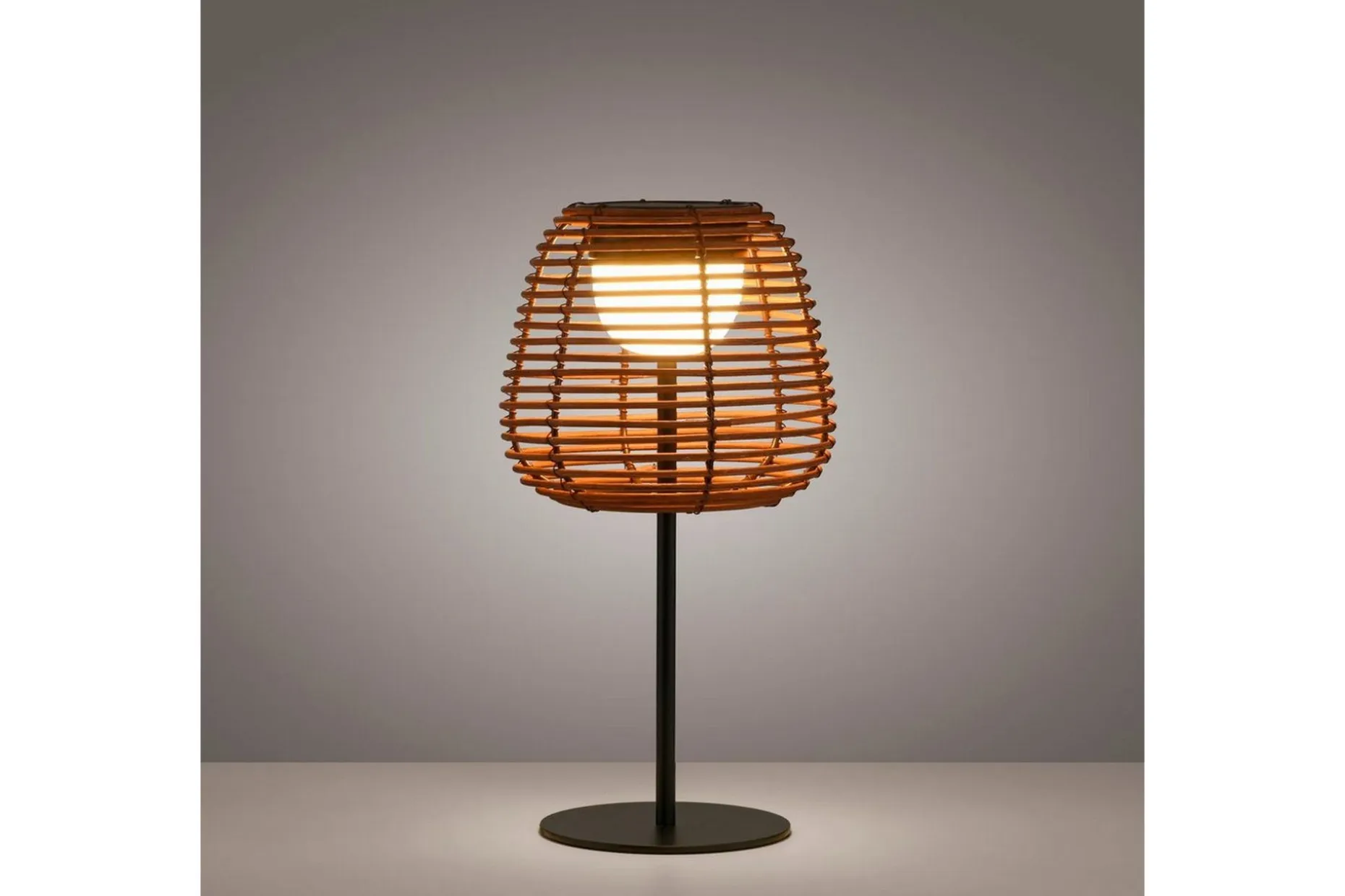 Askia Just Light Bordlampe