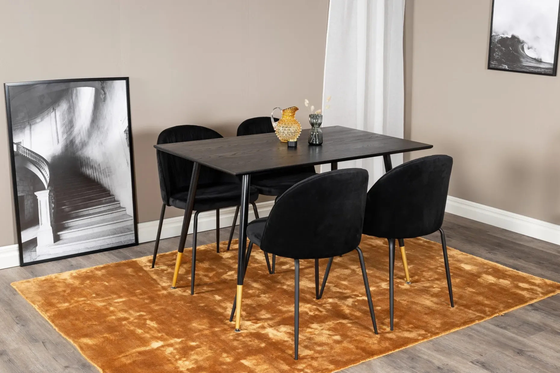 Balisa Spisegruppe 120 cm inkl. 4 Foyos Stoler