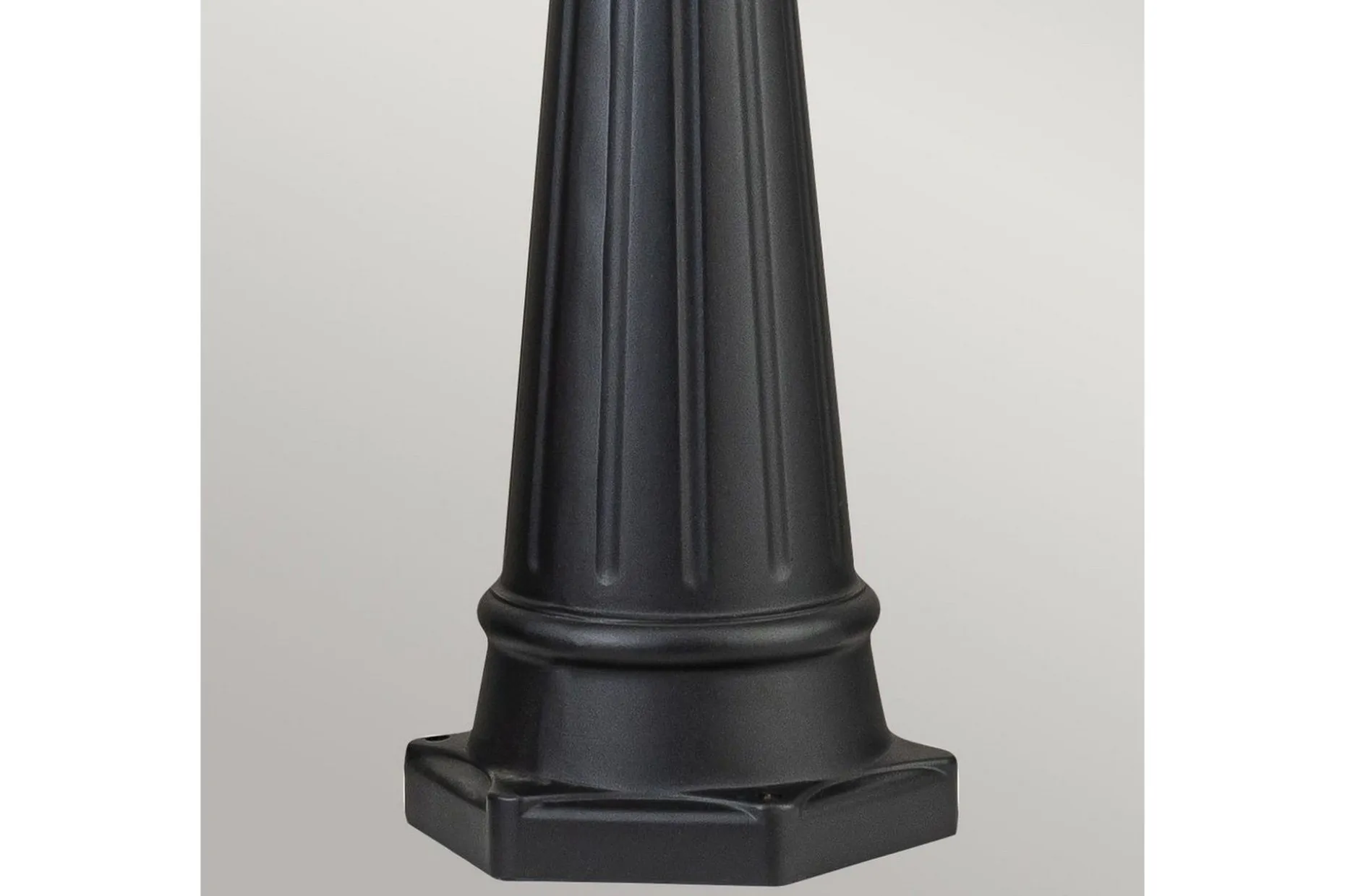 Bayview Elstead Lighting Utelampe
