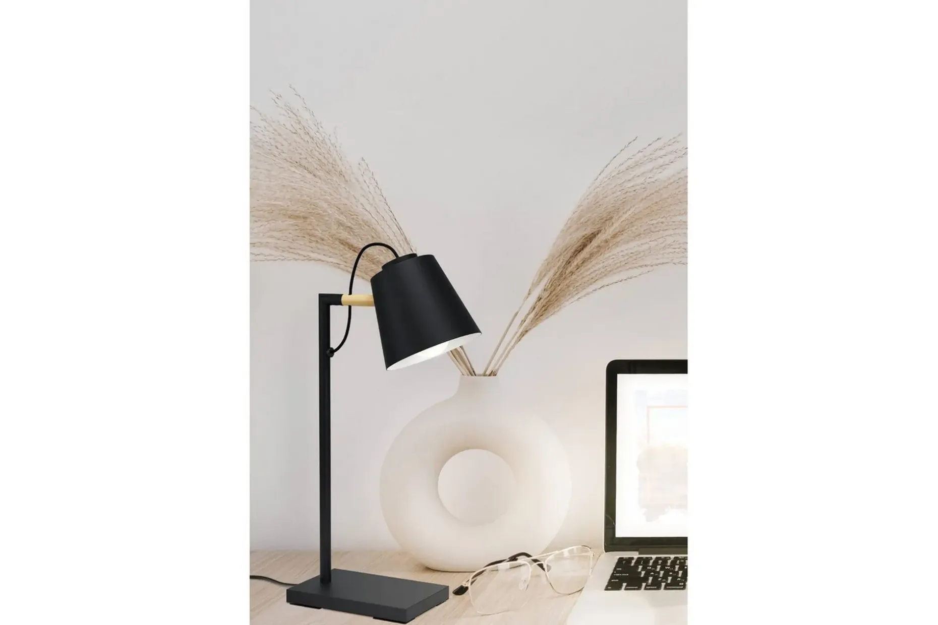 Bordlampe Eglo Lacey