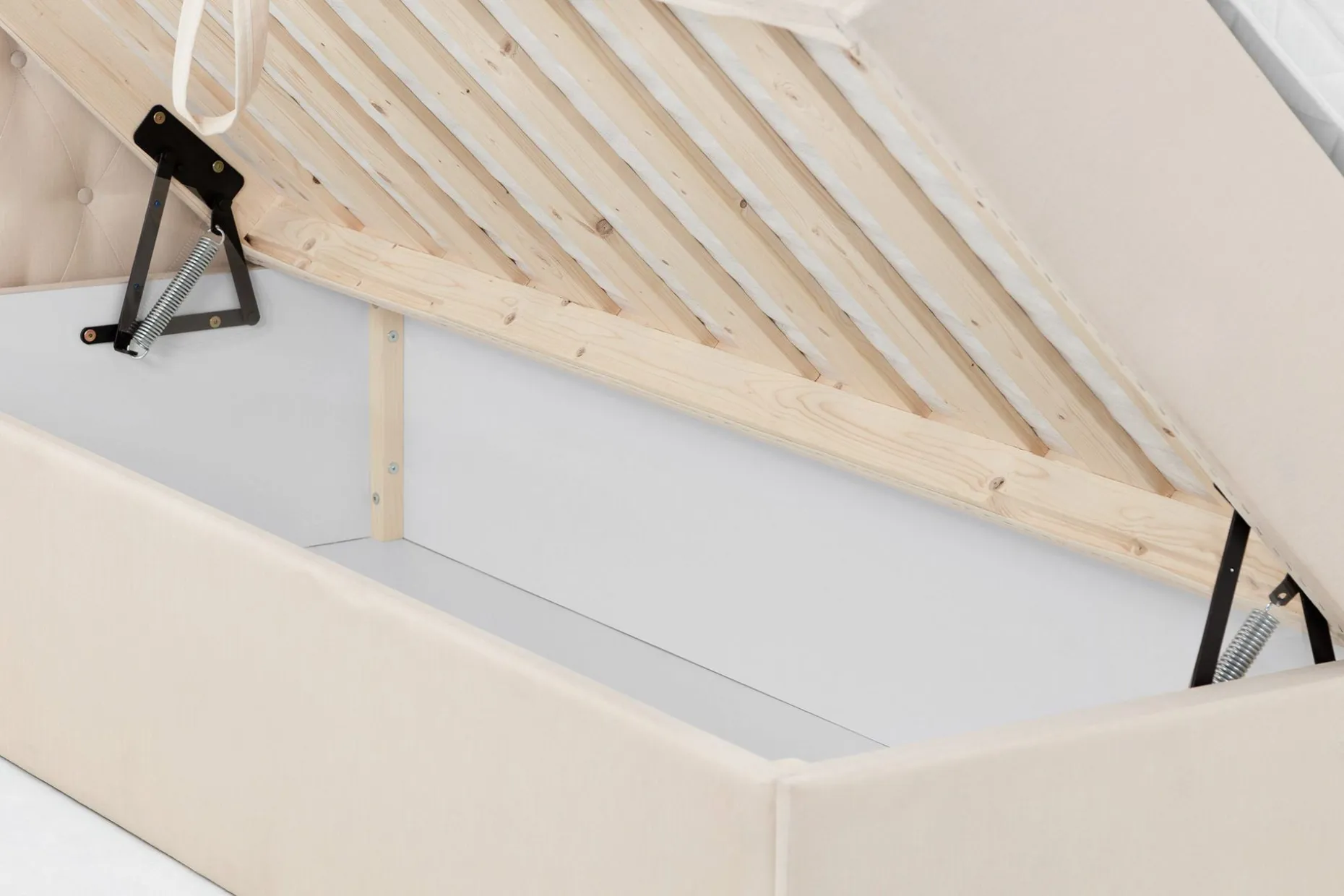 Boxy Box Bed 160x200 cm