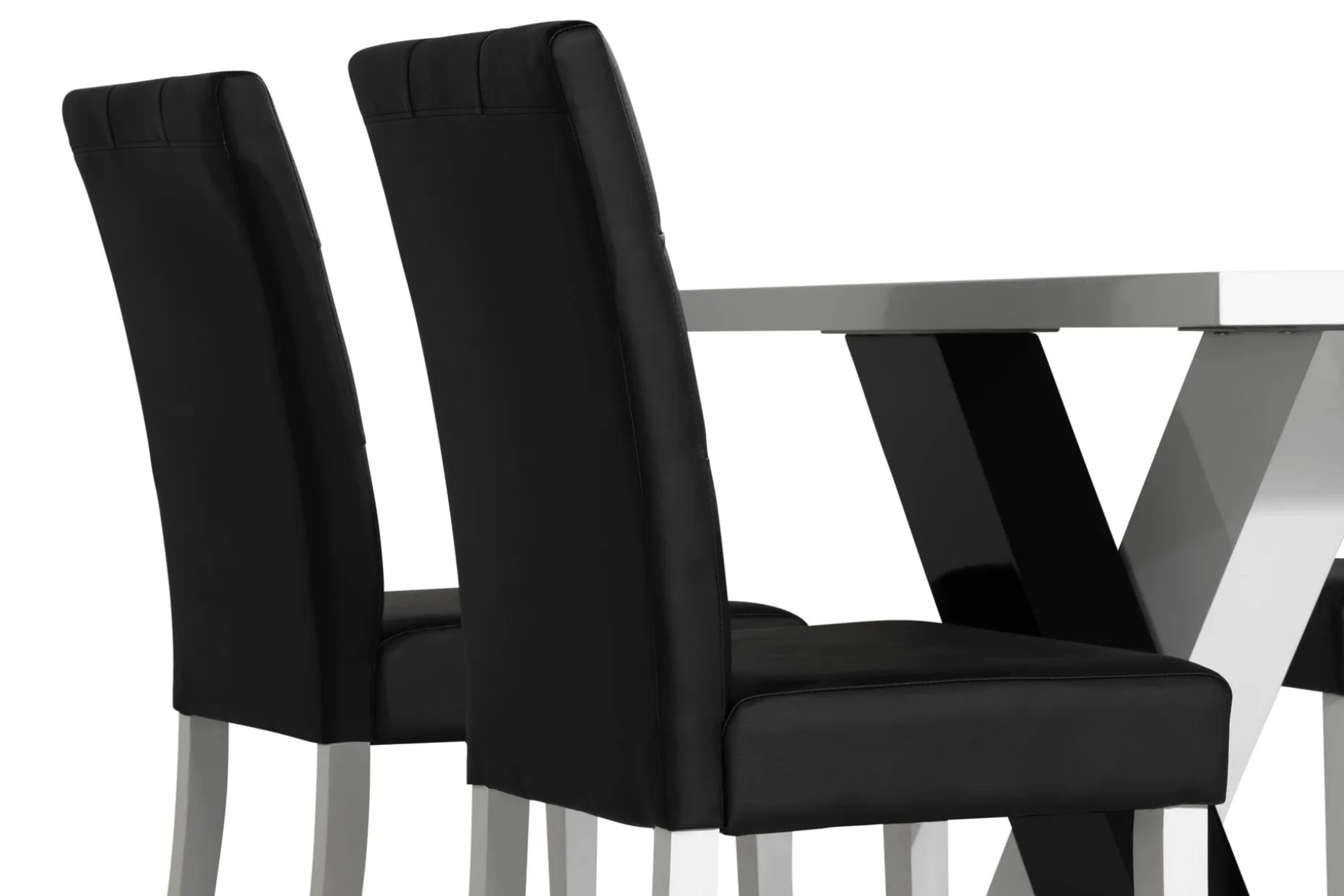 Cesi Spisegruppe 140 cm med 4 Viktor Stol