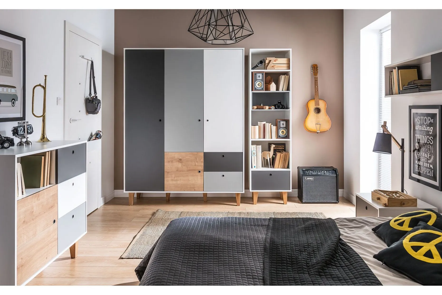 Concept Garderobe Hvit / Mørkegrå / Natur