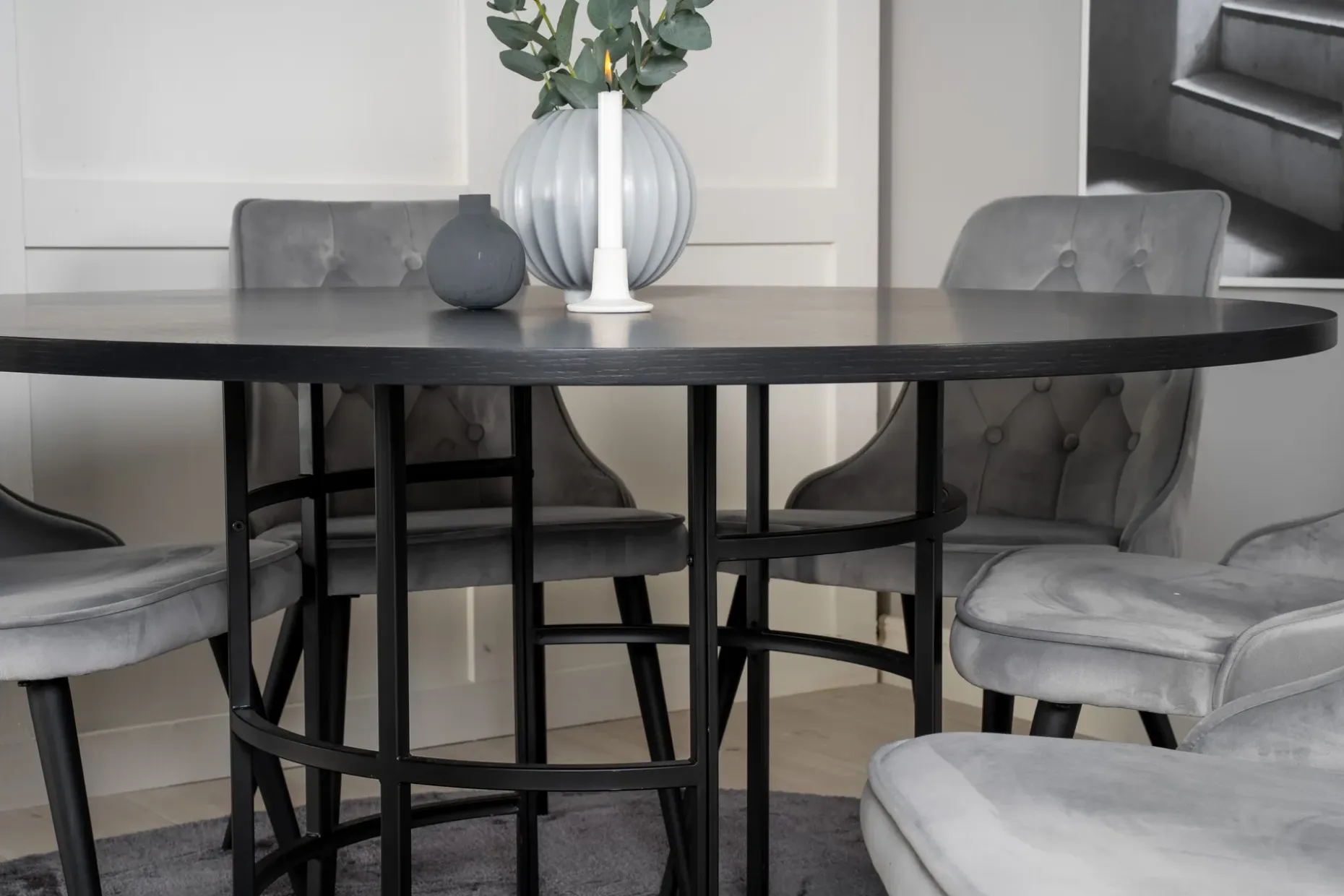 Copenhagen Spisegruppe 140 cm Rund med 6 Velvet Stoler