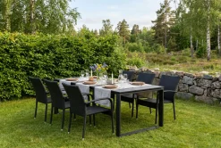 Devon utendørs spisegruppe 210x100 cm med 6 Thor Light utestoler med armlener