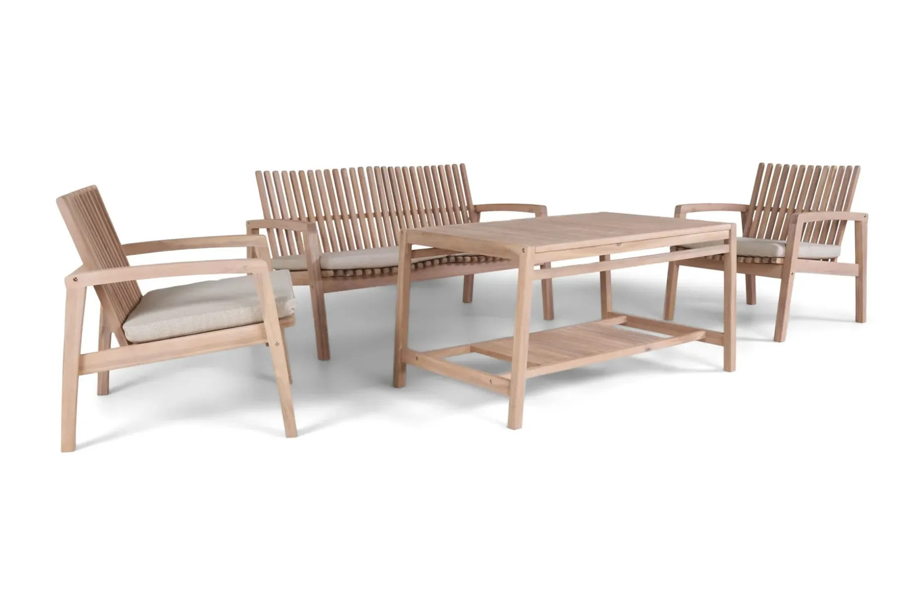 Elkest loungegruppe utendørs