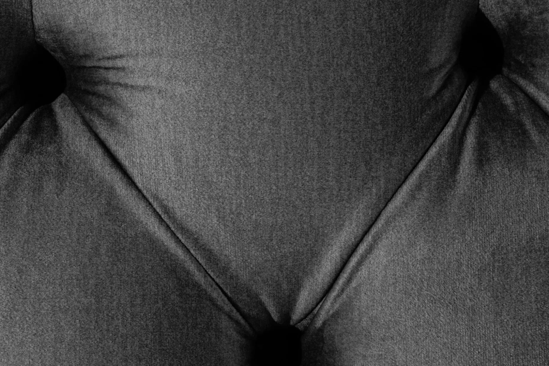 Ella Sengekiste 140cm Dypheftende