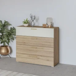 Kommode Vertina med 4 skuffer