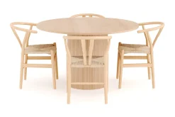 Kopparbo Matgruppe 130 cm Rund med 4 Dastoori Spisestol