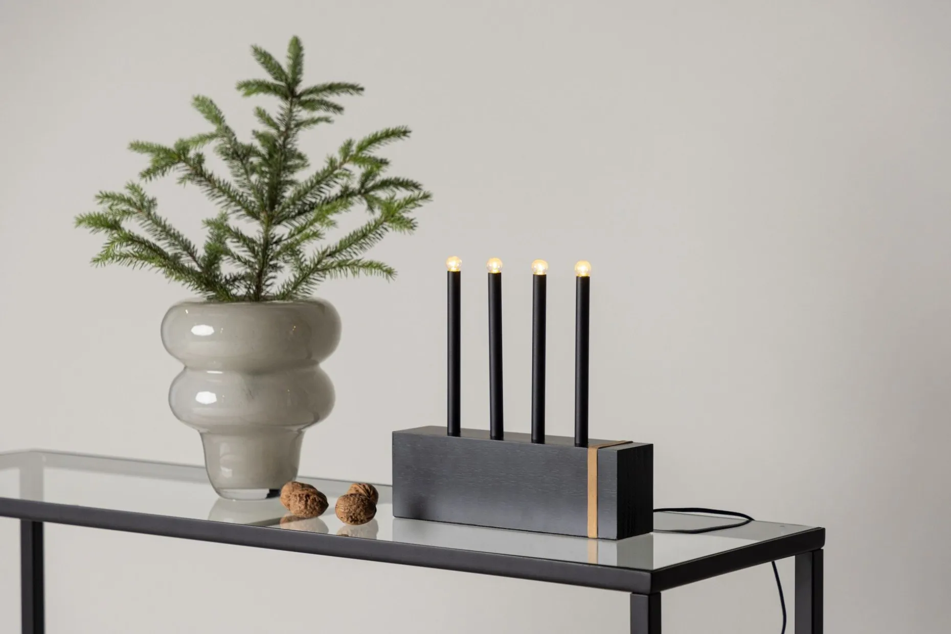 Lysestake og kandelaber til bord Venture Home Fjällberget lysestake Black