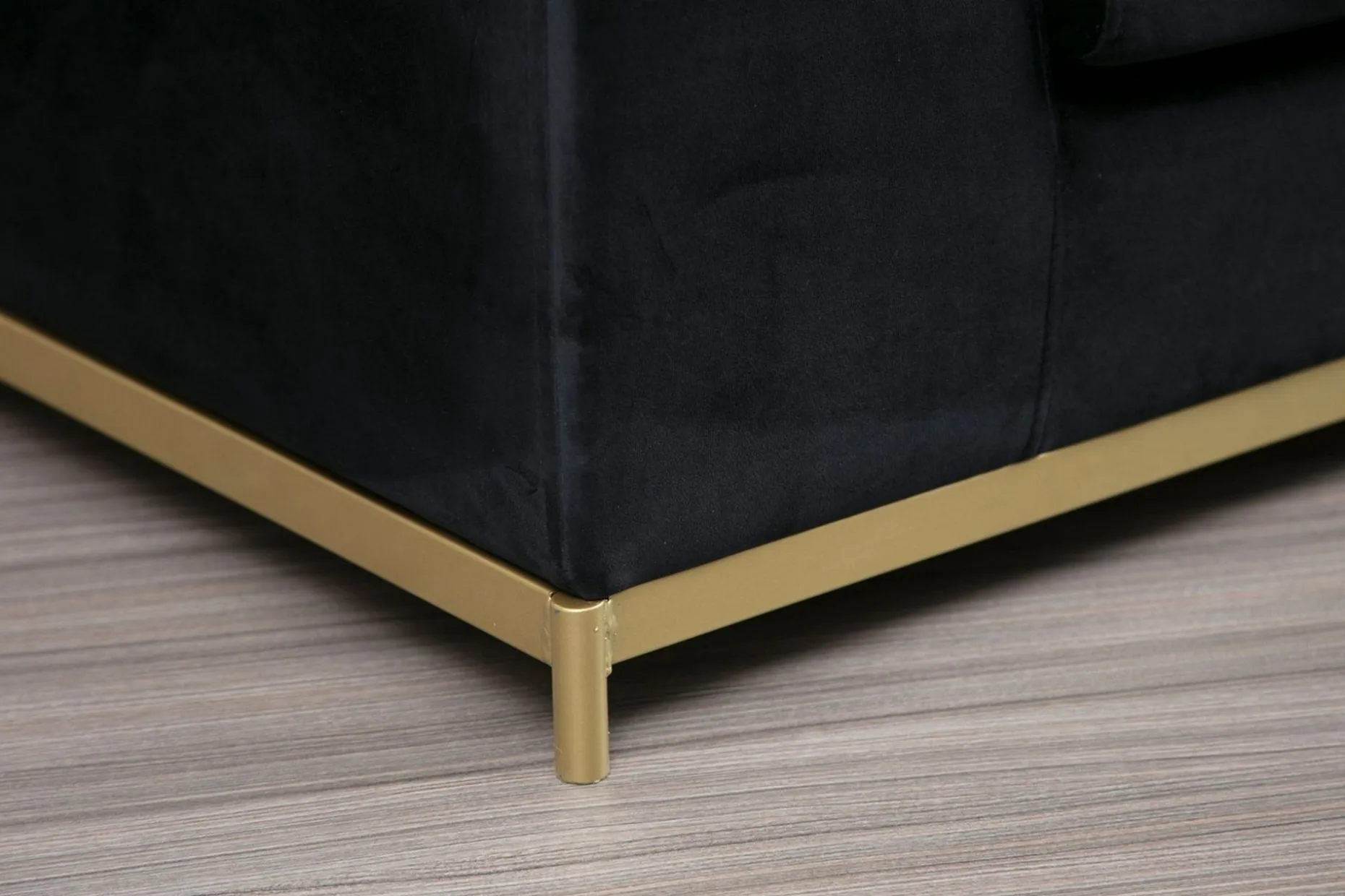 Mezonzo 4-seter Sofa