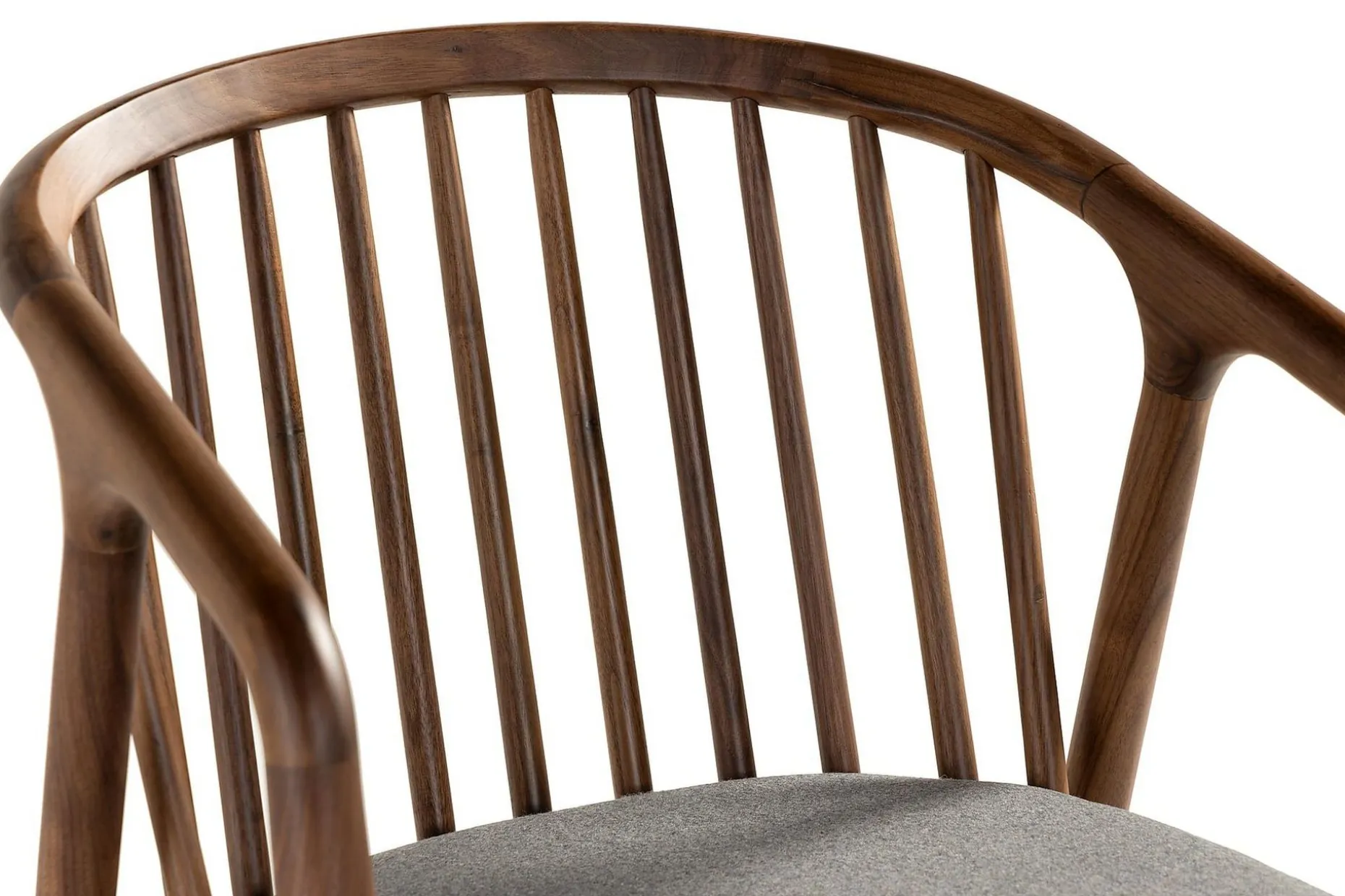 Noira Spisestol med Armlener