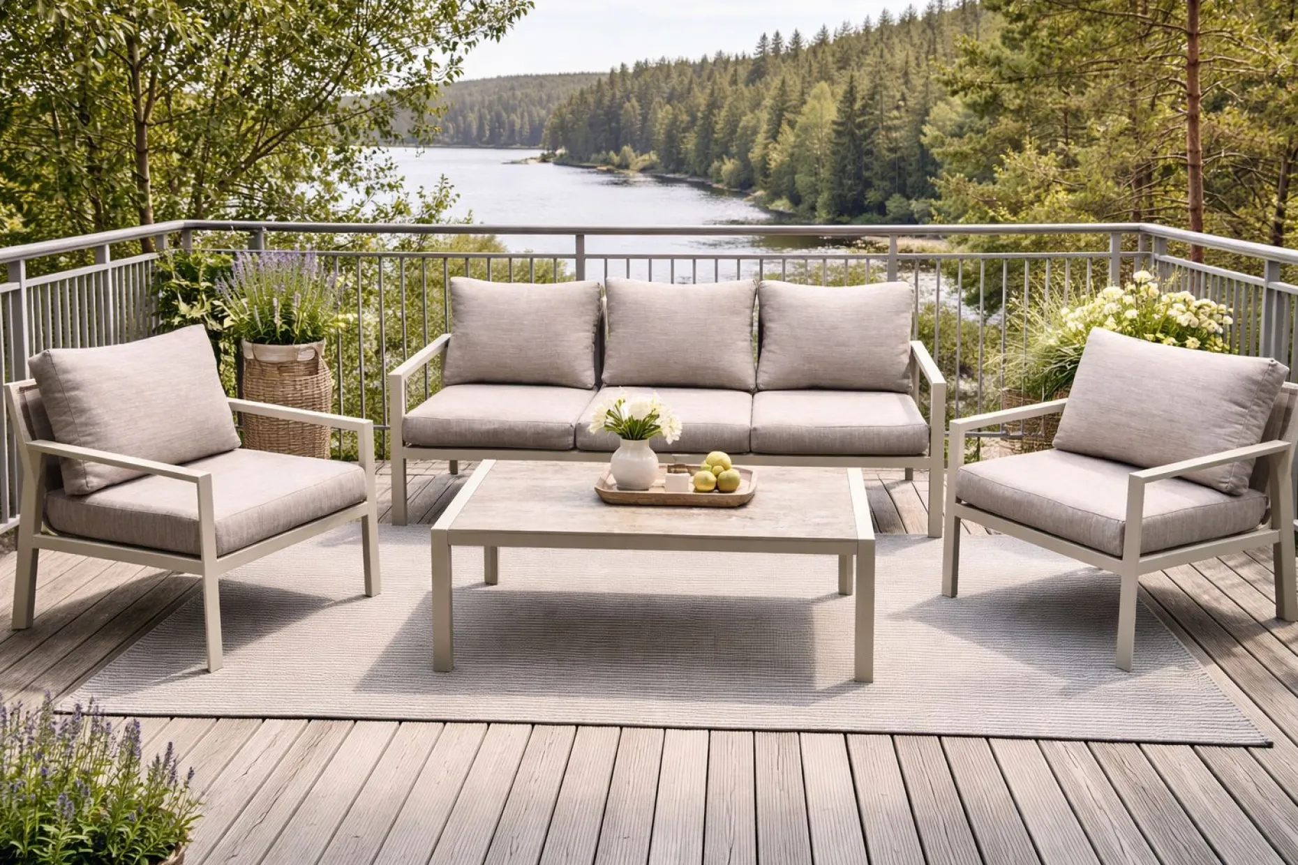 Palermo Hagemøbelgruppe Sofagruppe: 3-seter sofa, 2 lenestoler, sofabord