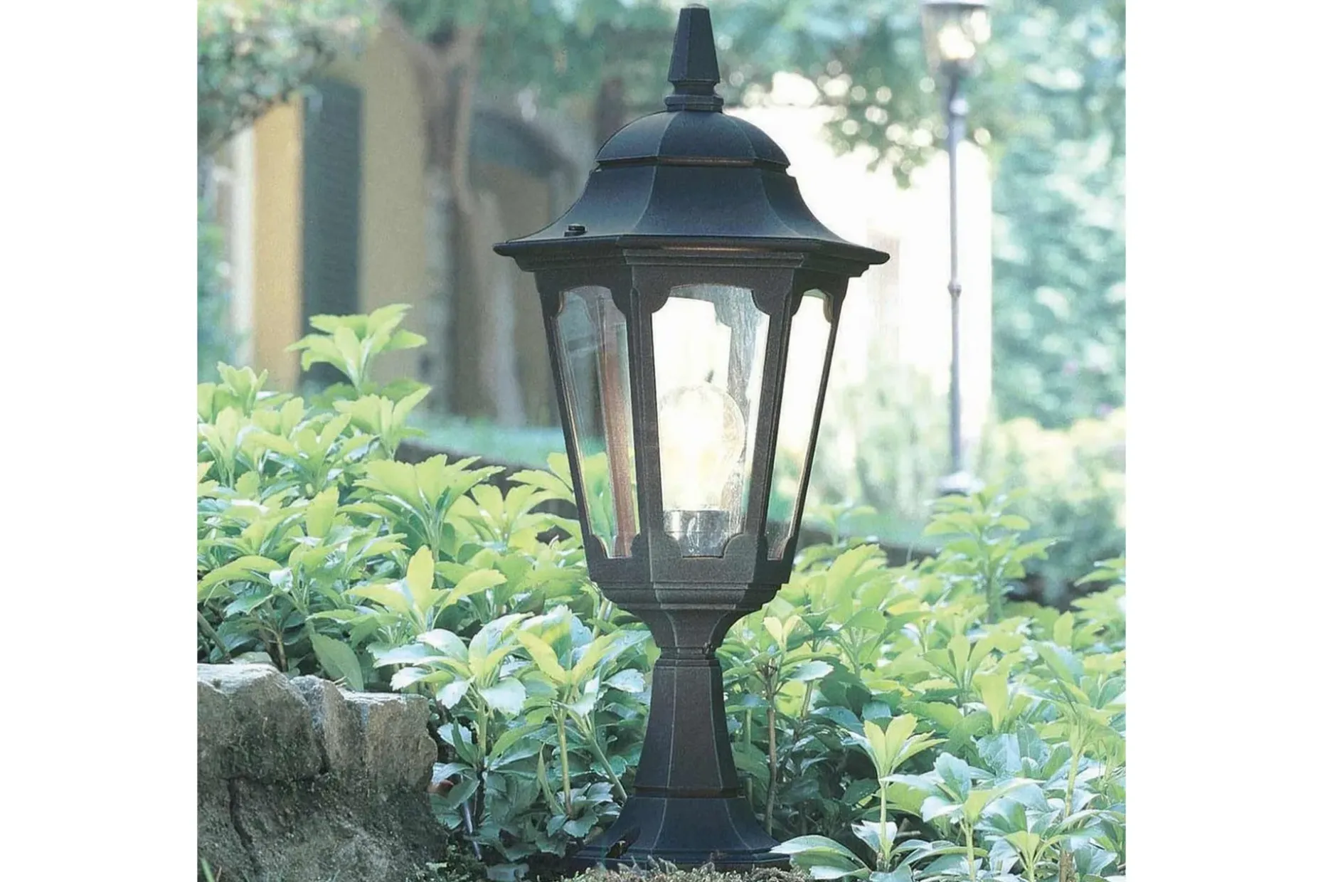 Parish Elstead Lighting Utelampe