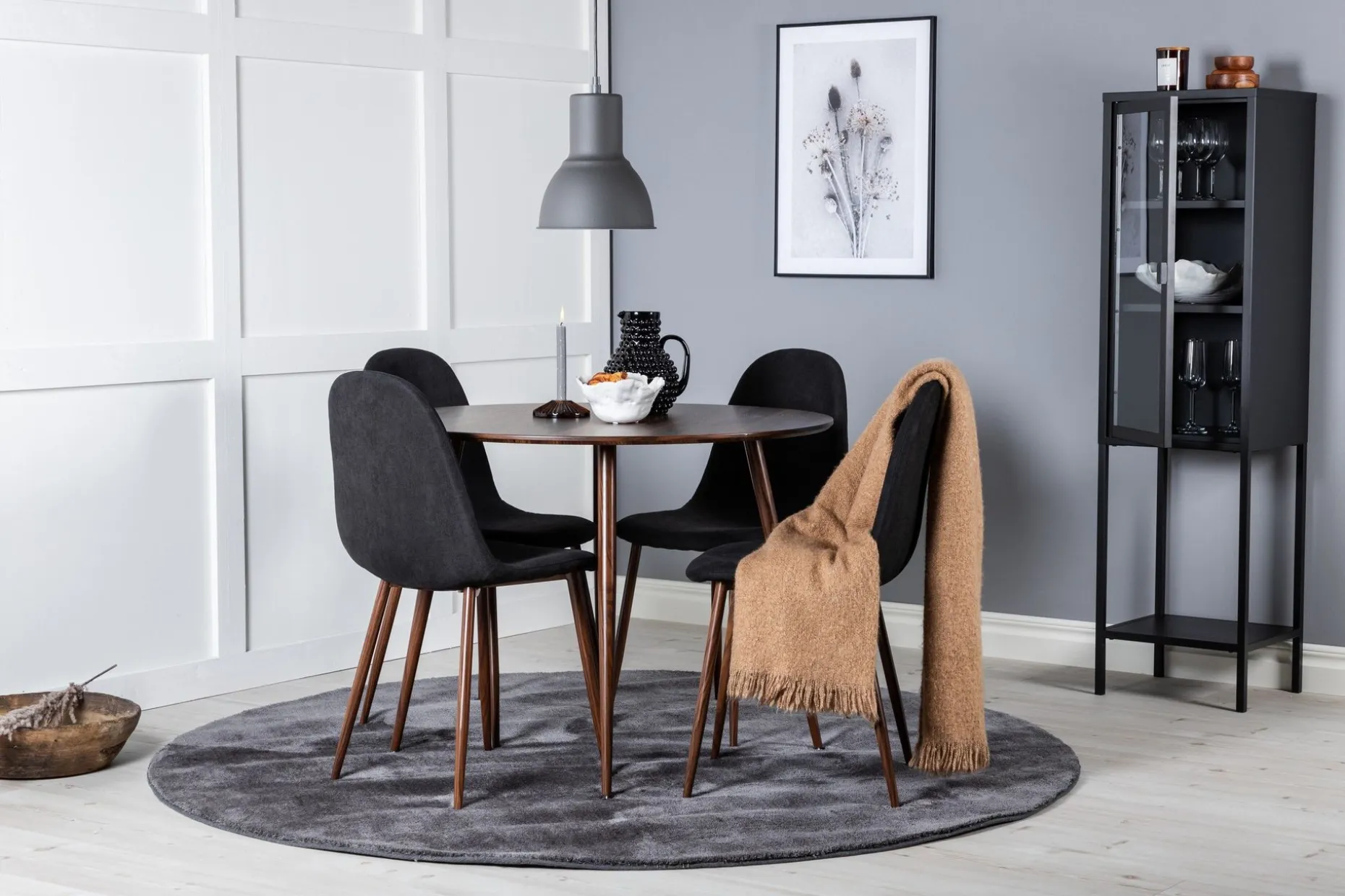 Plaza Spisegruppe 100 cm Rund med 4 Polar Stoler