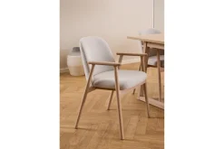 Reciclar Spisestol i bouclé med armlener i eik