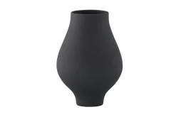 Rellis Vase