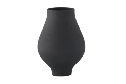 Rellis Vase