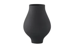 Rellis Vase