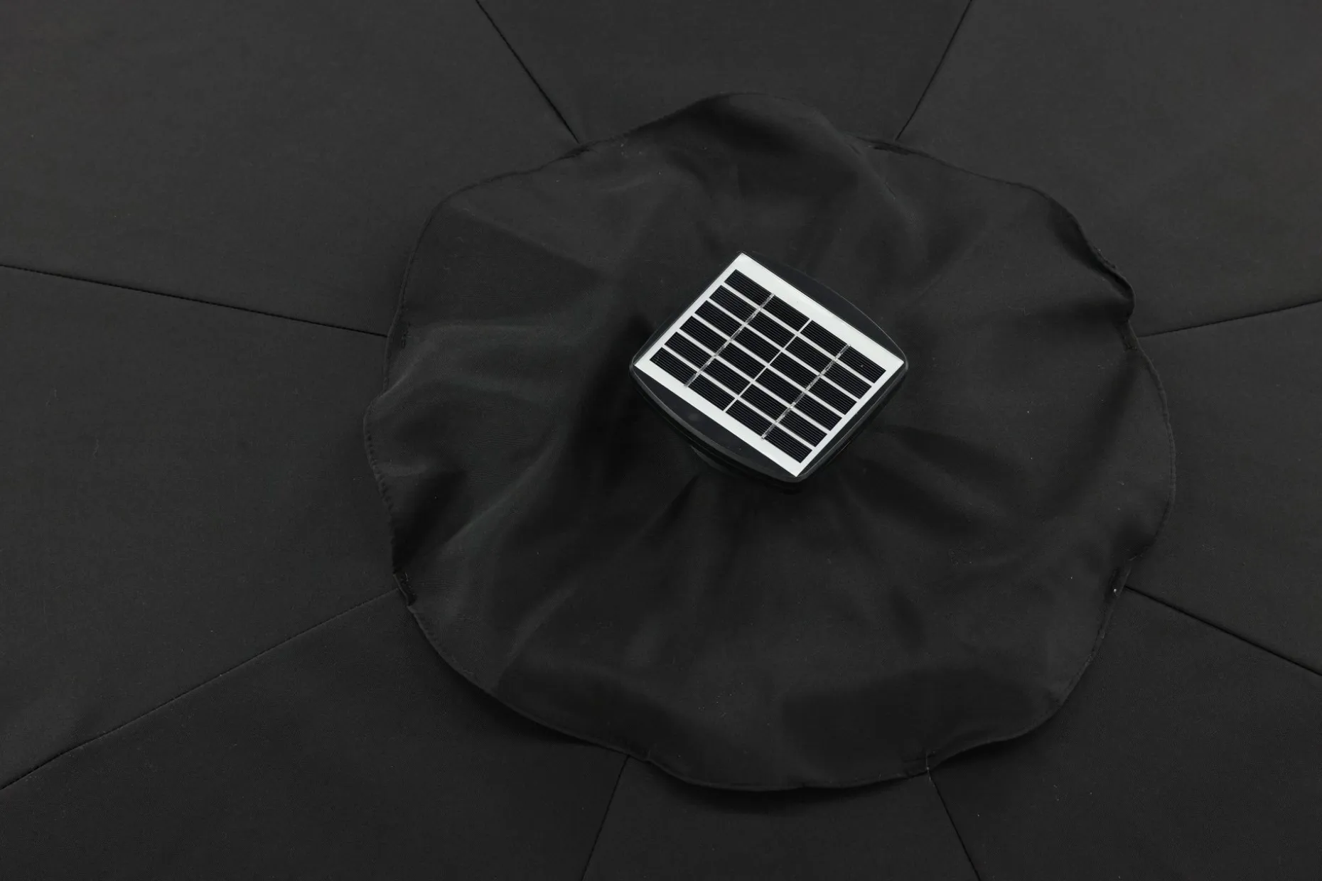 Sabal Parasoll 270 cm med LED
