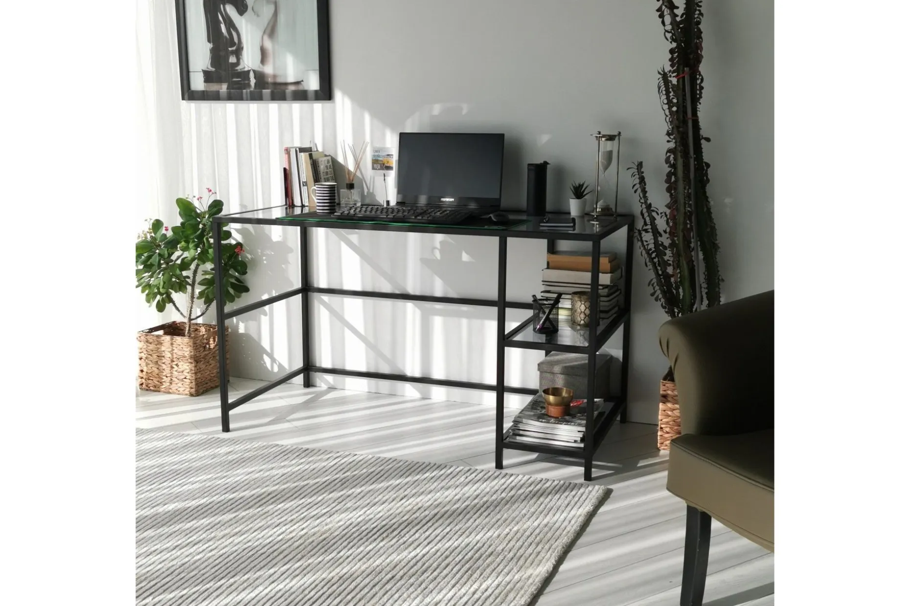 Sabani Skrivebord 130 cm med Oppbevaring 2 Hyller