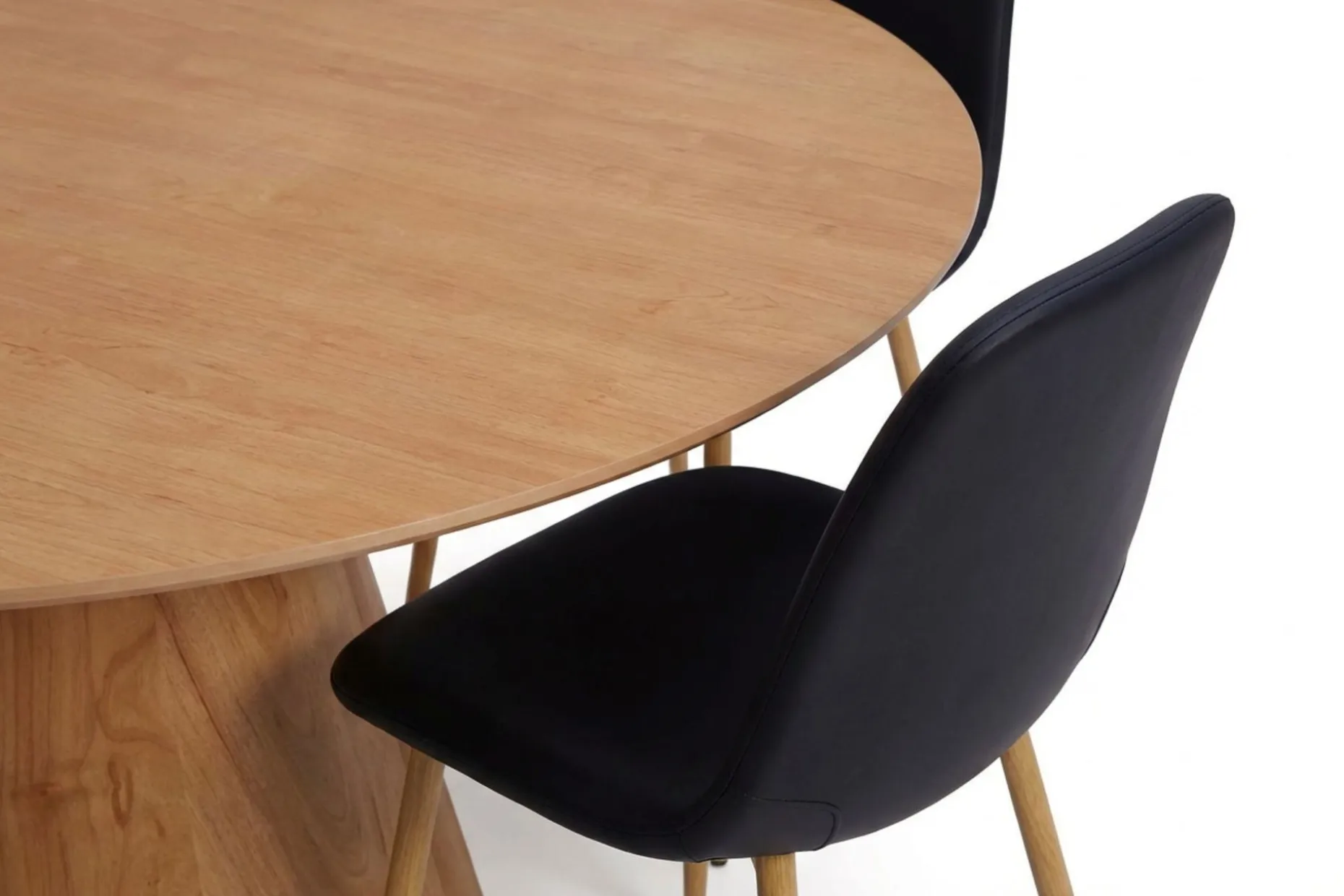 Siena spisegruppe rund 130 cm eik med 6 Nibe spisestoler