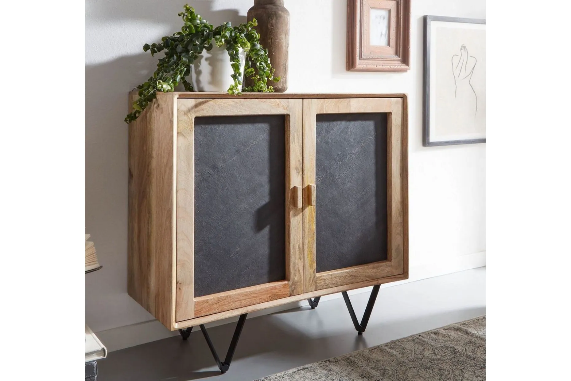 Skjenk Wohnling Massivt tre 80 cm 3D kant steinoptikk front 2 dører moderne