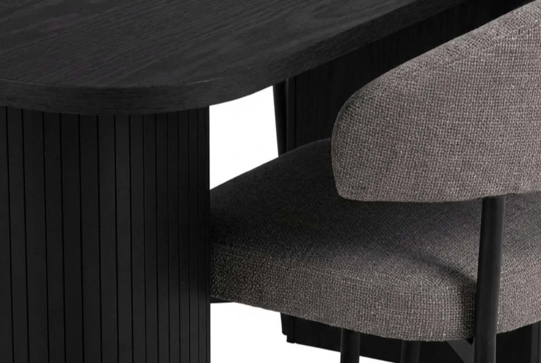 Spisegruppe Bark Kopparbo spisebord 200 cm med 6 Sawako Greige stoler Svart|Greige