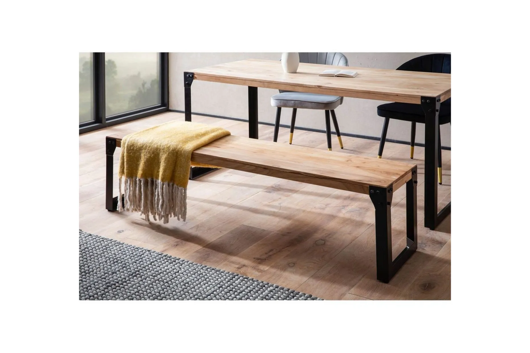 Spisestuebenk Wohnling massivt tre industriell stil med metallbein 140 cm