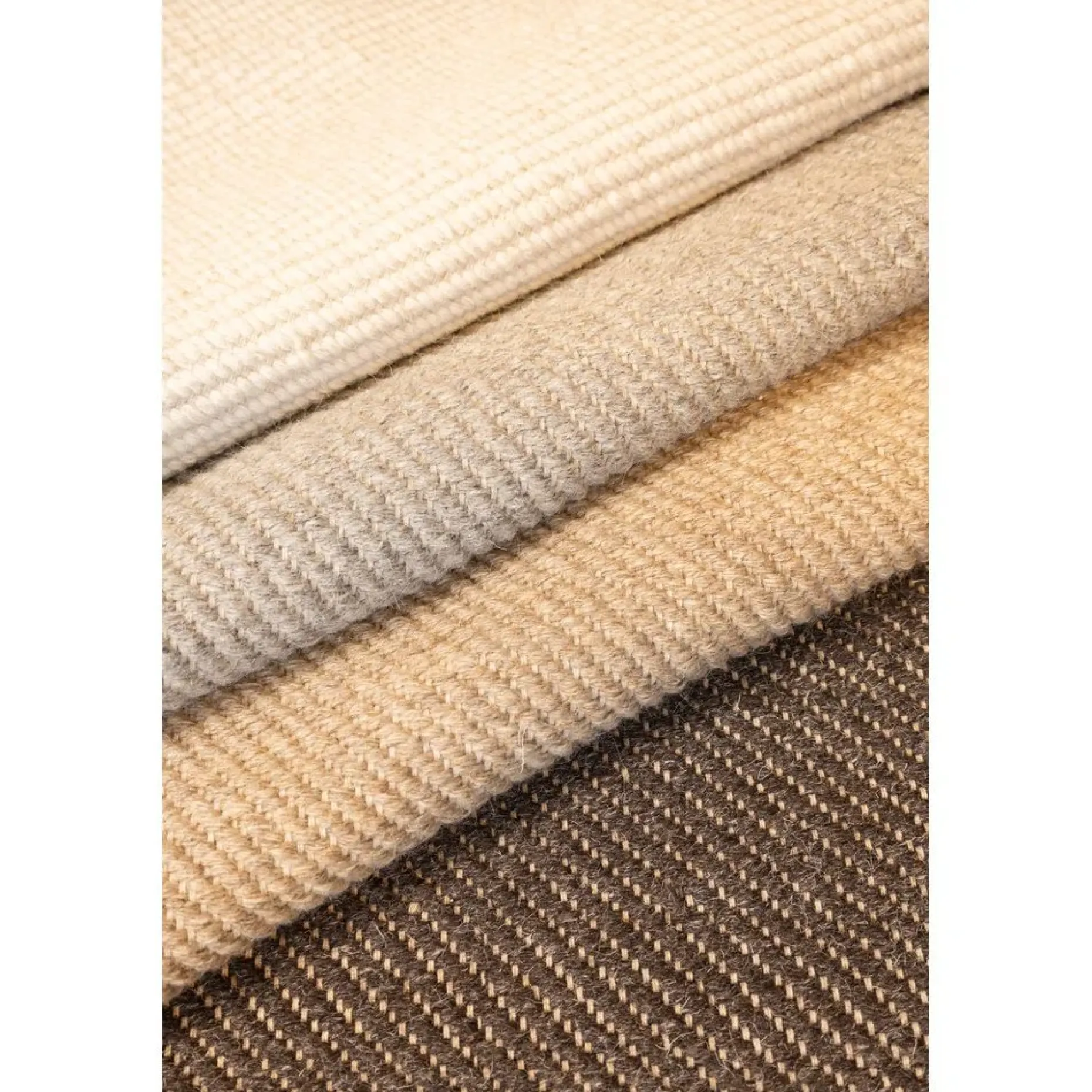 Ullteppe Ekeby Kvadrat