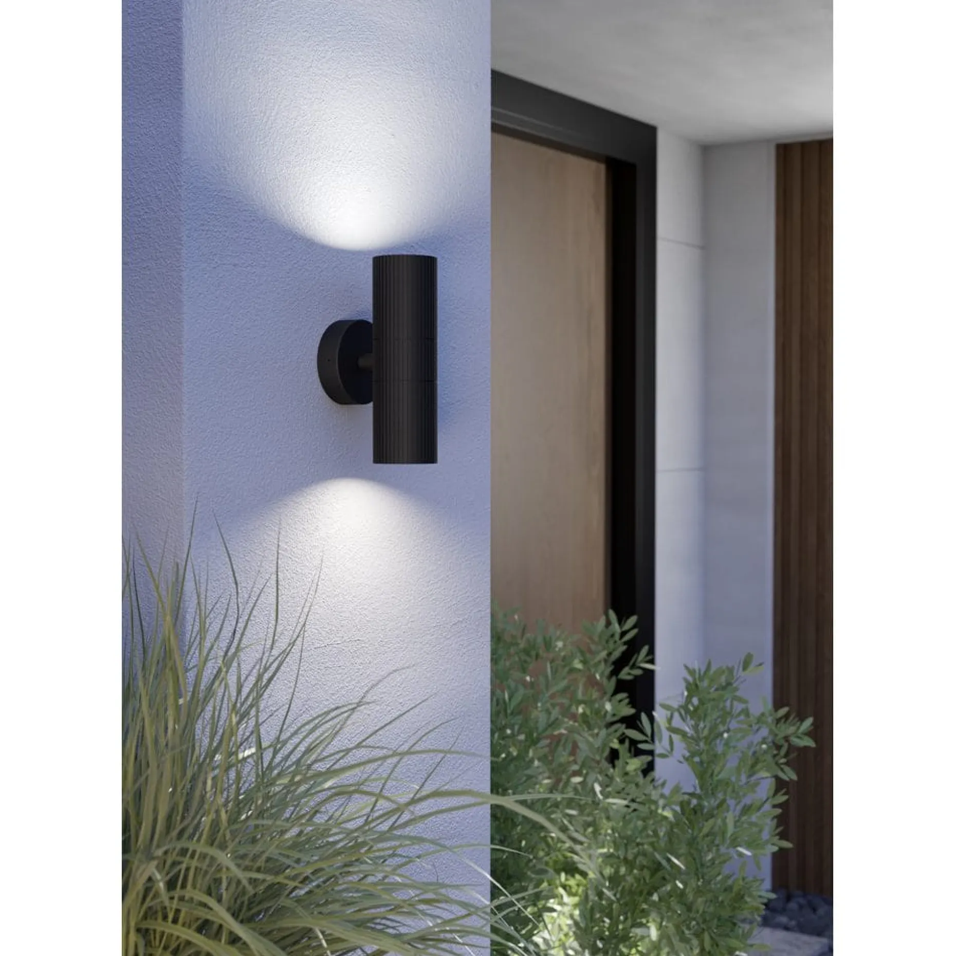 Utvendig vegglampe Tomelloso med 2 lamper