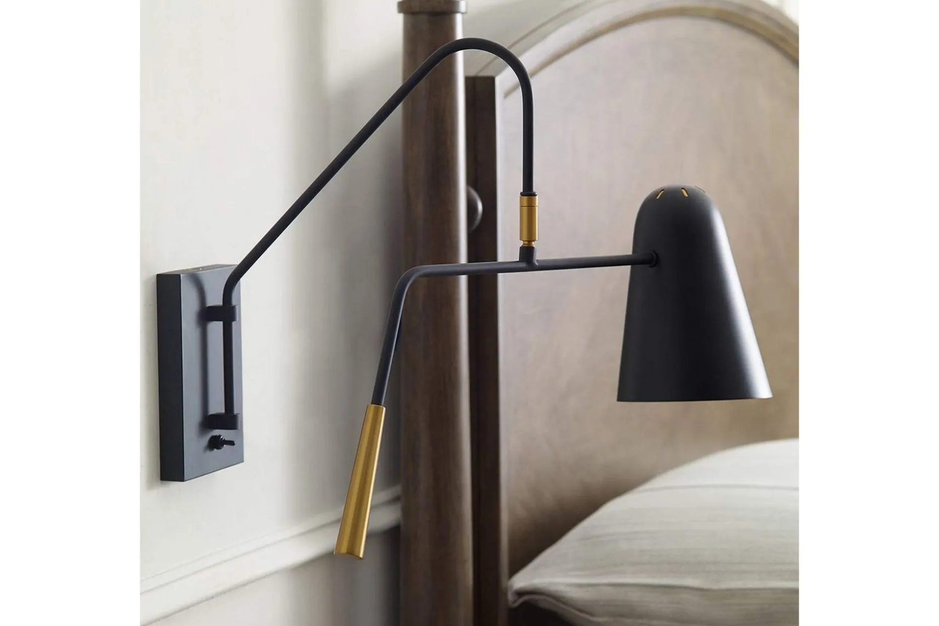 Vegglampe Feiss Simon