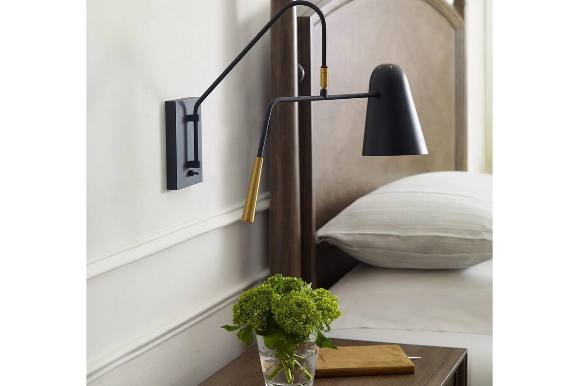 Vegglampe Feiss Simon